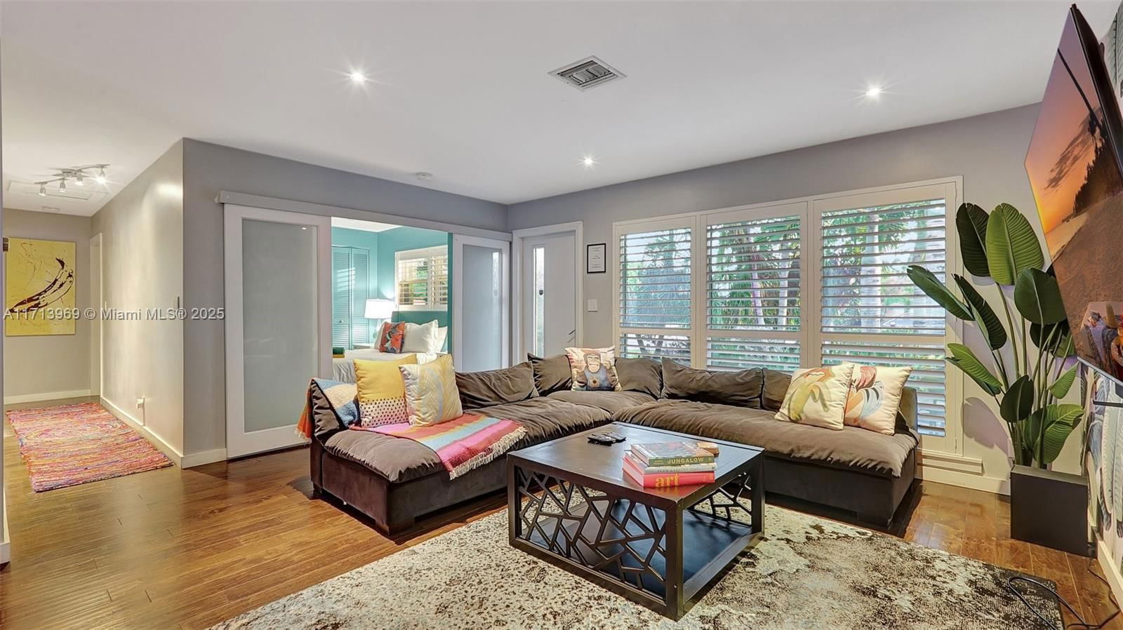 Real estate property located at 801 24th St, Broward, Babco Park, Wilton Manors, FL