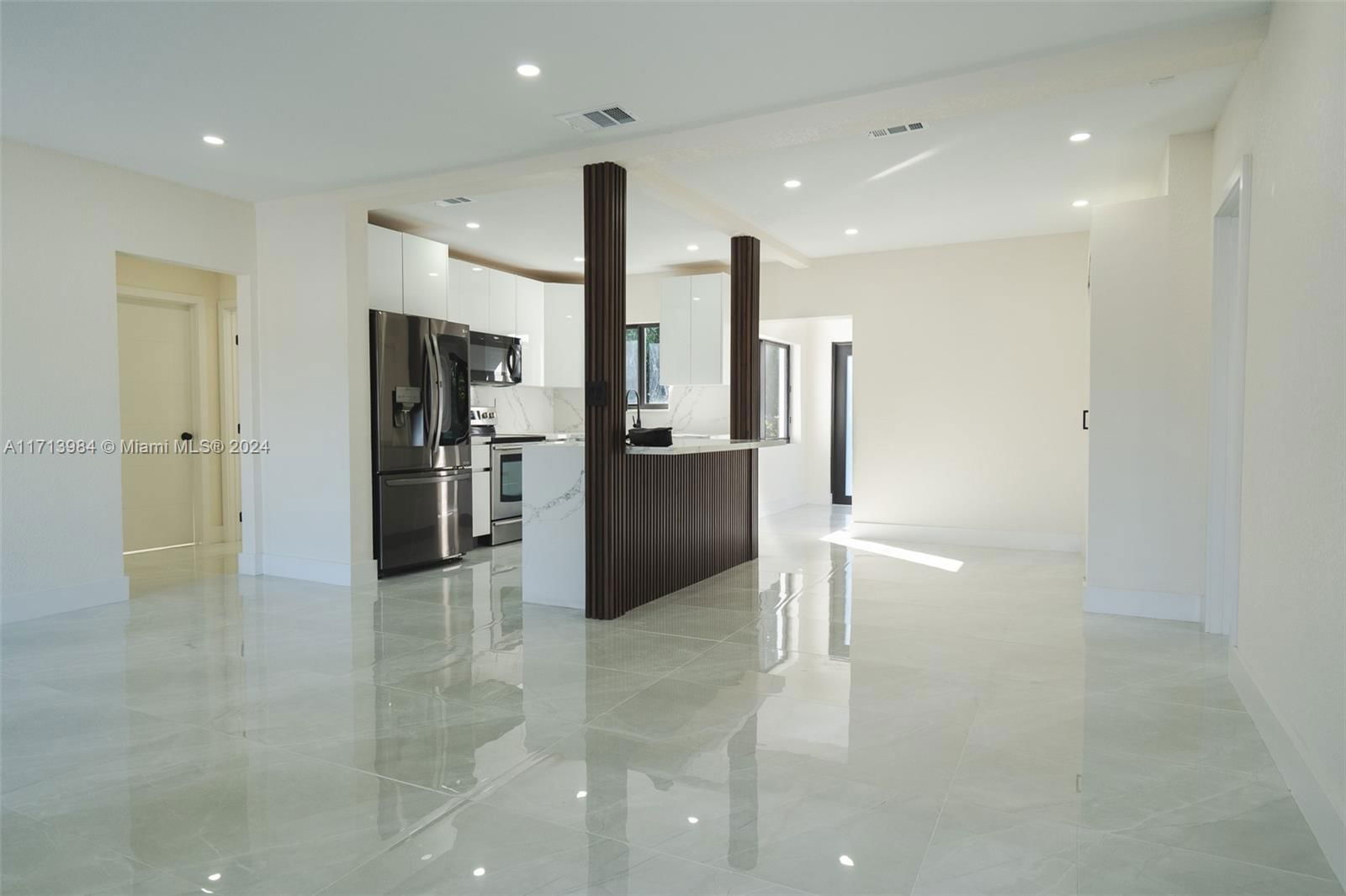 Real estate property located at 12940 Miami Ct, Miami-dade, Biscayne Gardens Sec H Pa, Miami, FL