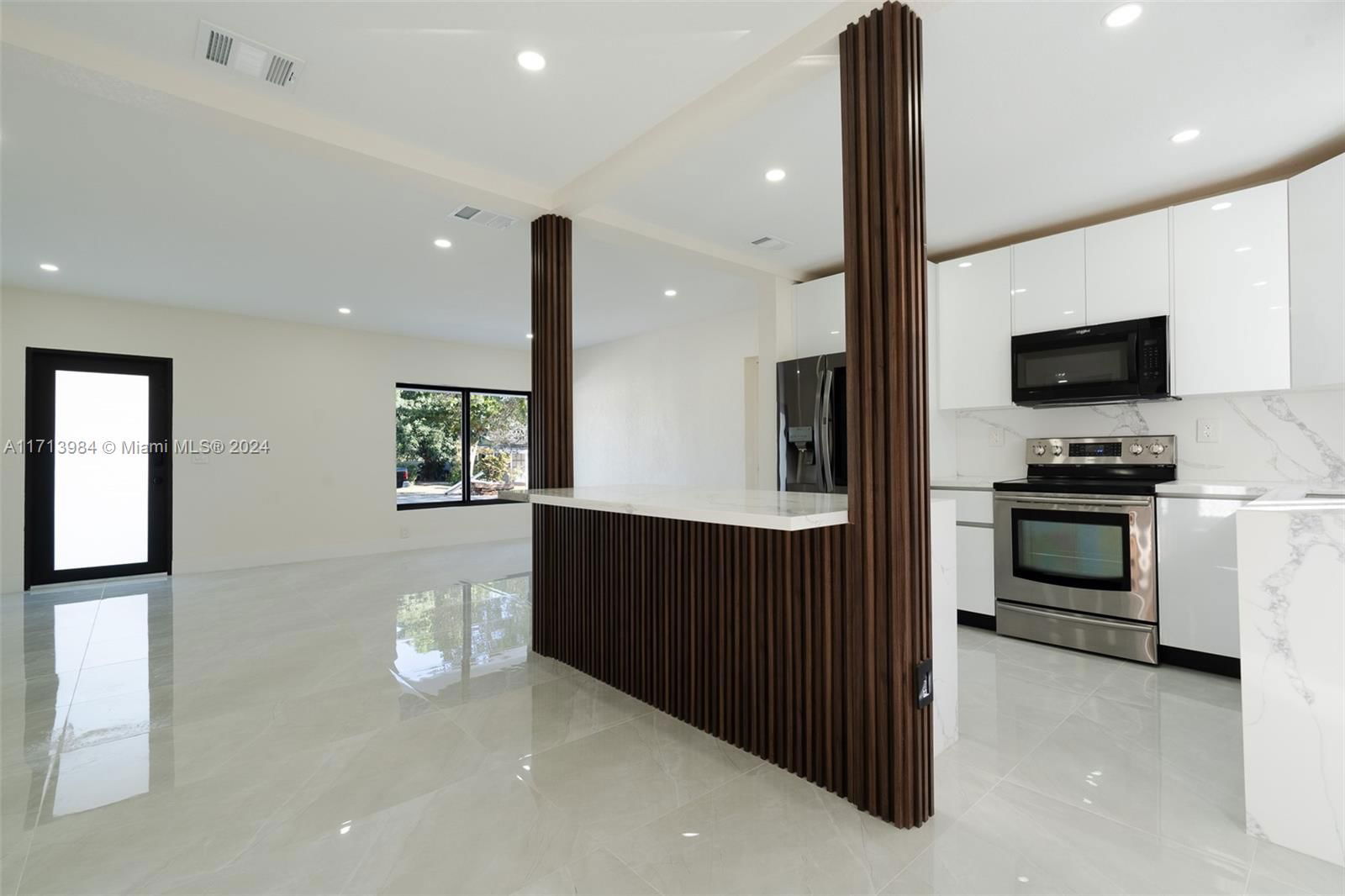 Real estate property located at 12940 Miami Ct, Miami-dade, Biscayne Gardens Sec H Pa, Miami, FL