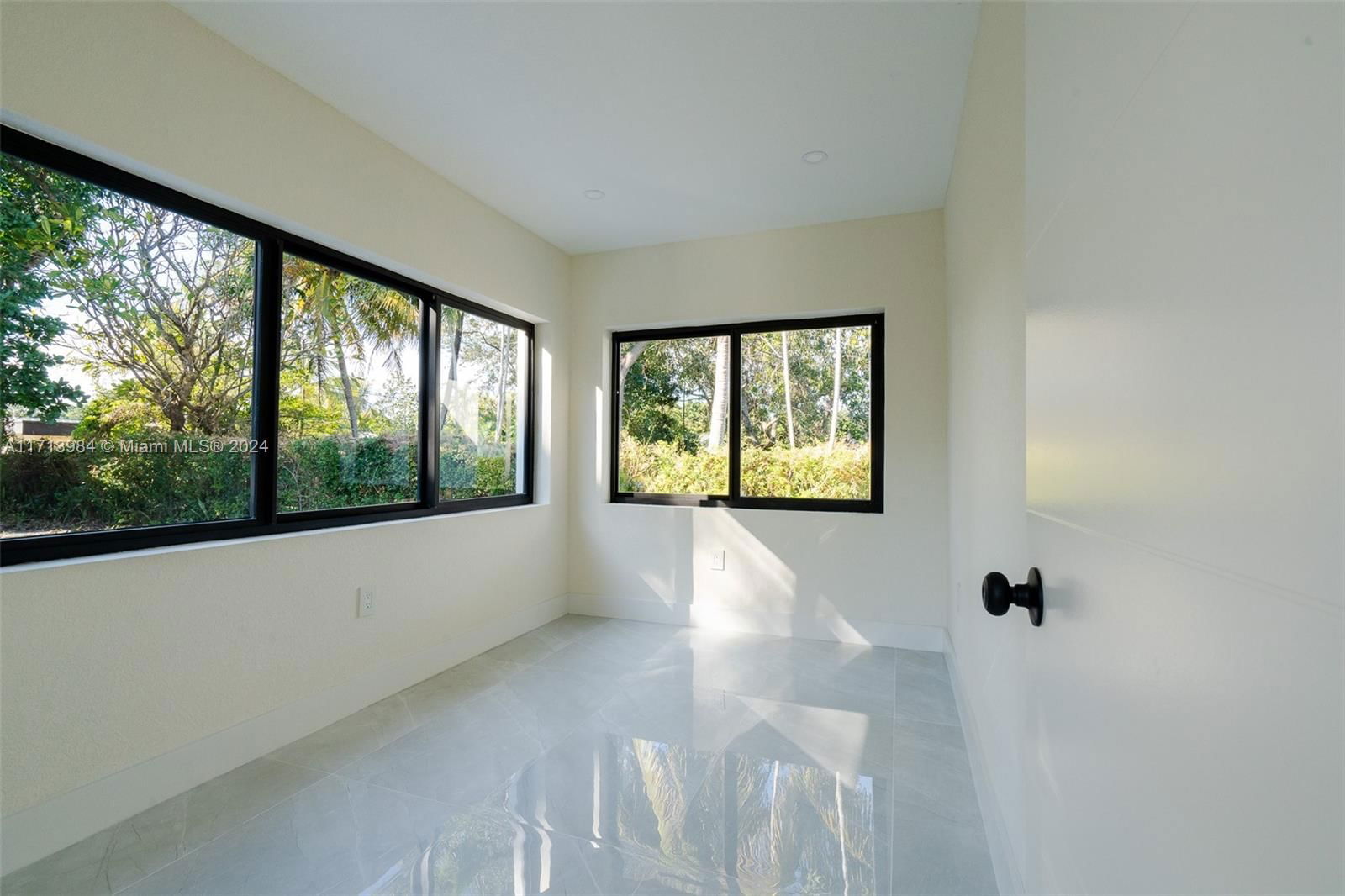Real estate property located at 12940 Miami Ct, Miami-dade, Biscayne Gardens Sec H Pa, Miami, FL