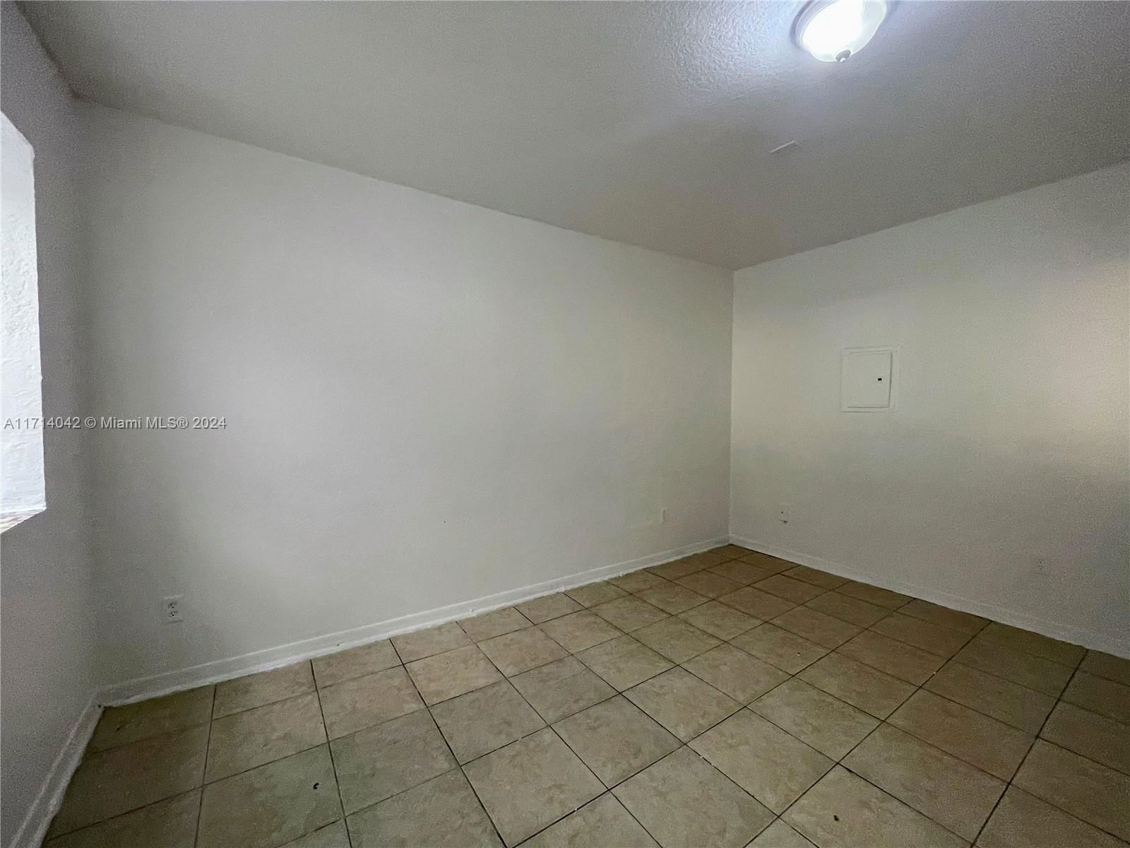Real estate property located at 1021 3rd St #106, Miami-dade, River Lofts Condo, Miami, FL