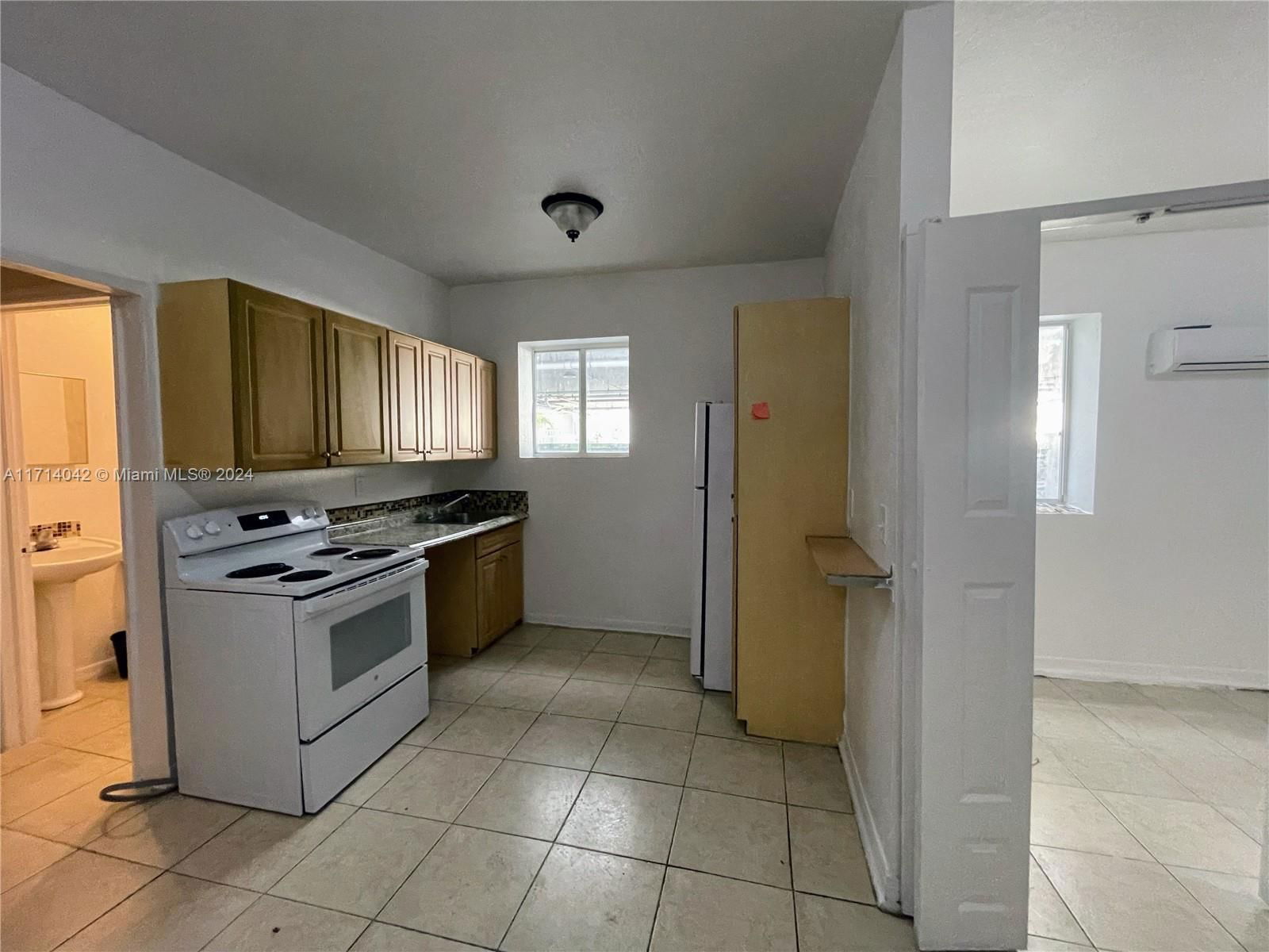 Real estate property located at 1021 3rd St #106, Miami-dade, River Lofts Condo, Miami, FL