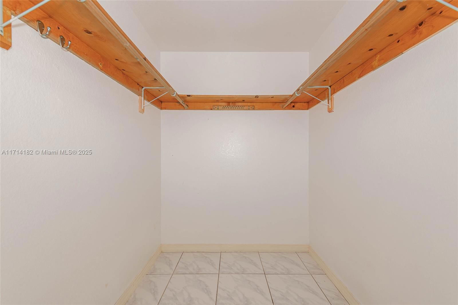 Real estate property located at 136 53rd St, Miami-dade, Railway Shops Addn 2nd, Miami, FL