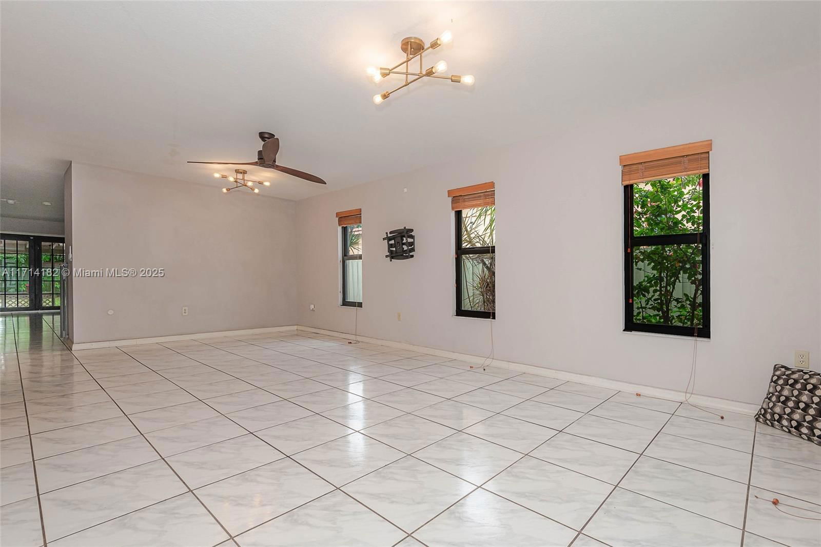 Real estate property located at 136 53rd St, Miami-dade, Railway Shops Addn 2nd, Miami, FL