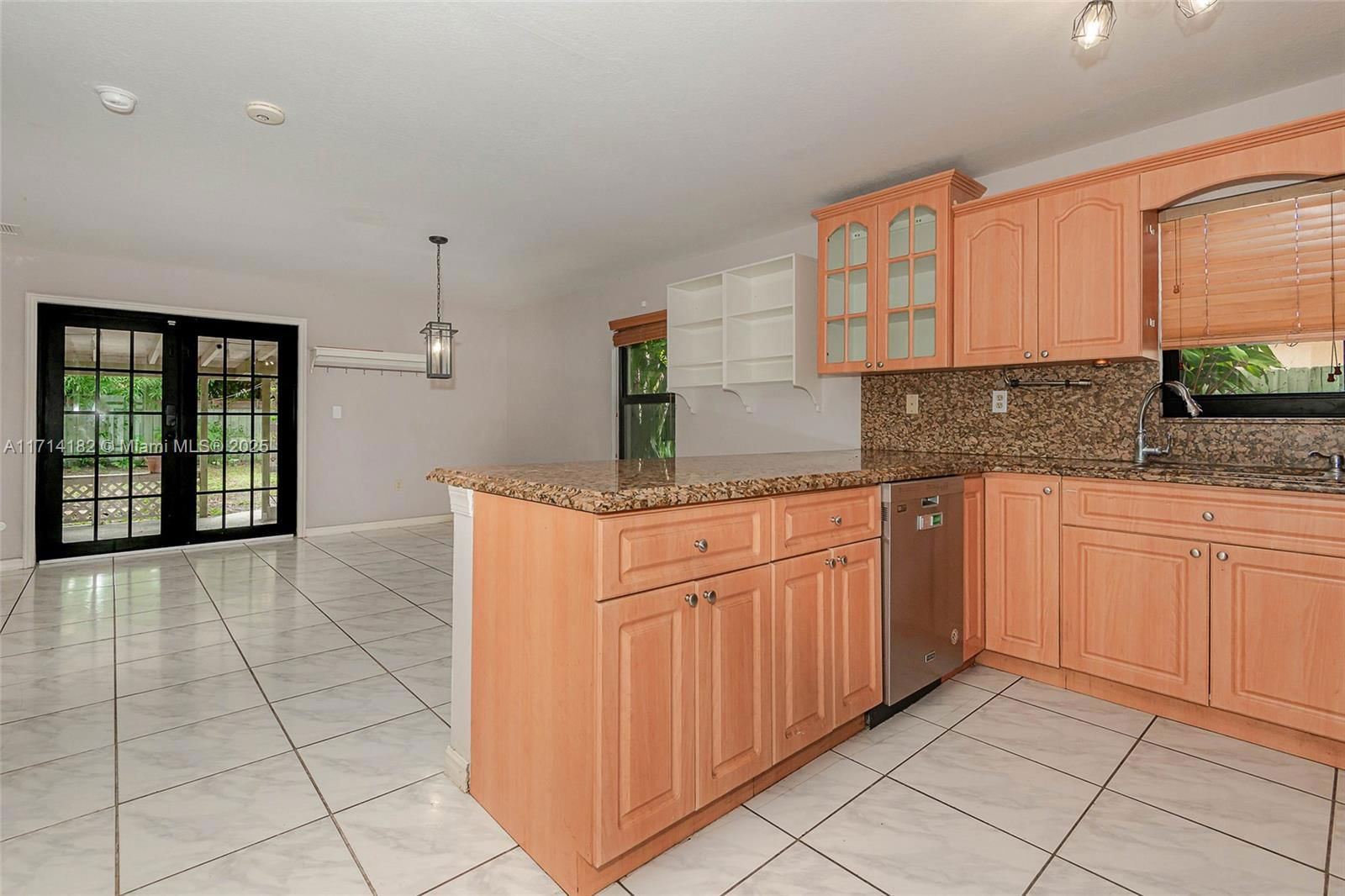 Real estate property located at 136 53rd St, Miami-dade, Railway Shops Addn 2nd, Miami, FL