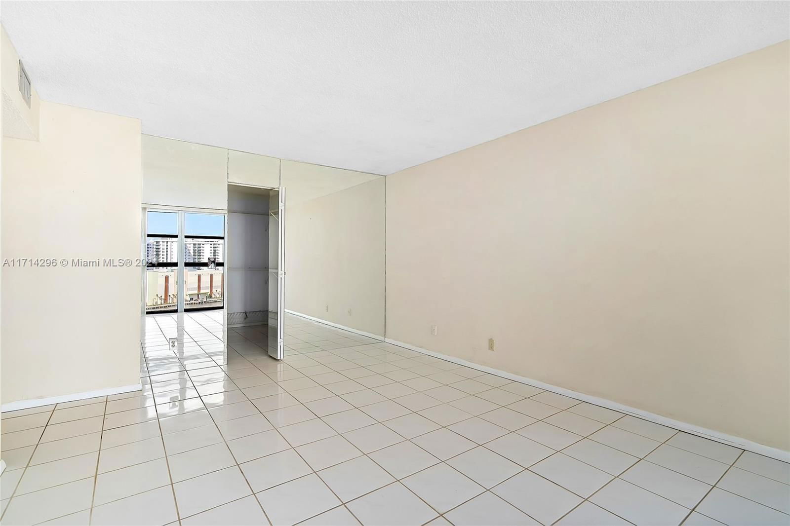 Real estate property located at 400 Leslie Dr #908, Broward, Towers Of Oceanview East, Hallandale Beach, FL