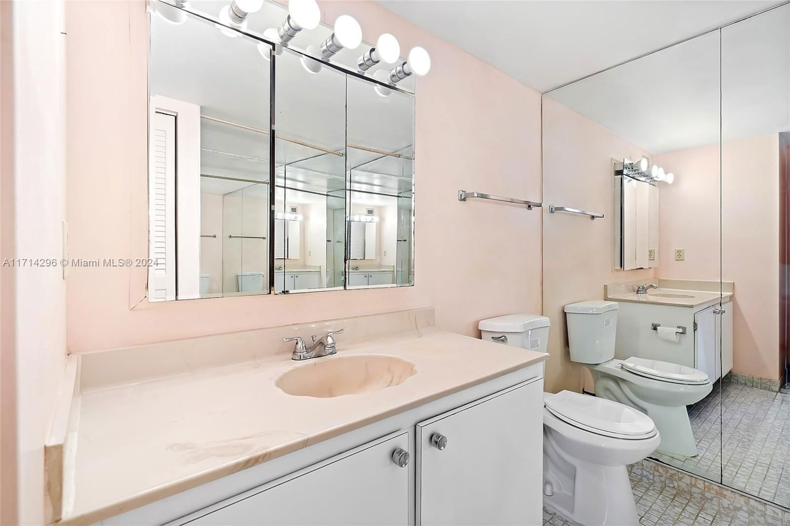 Real estate property located at 400 Leslie Dr #908, Broward, Towers Of Oceanview East, Hallandale Beach, FL