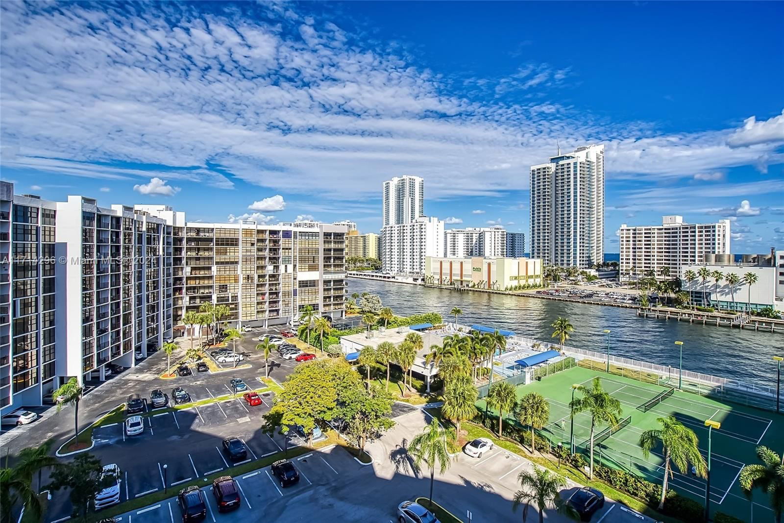 Real estate property located at 400 Leslie Dr #908, Broward, Towers Of Oceanview East, Hallandale Beach, FL