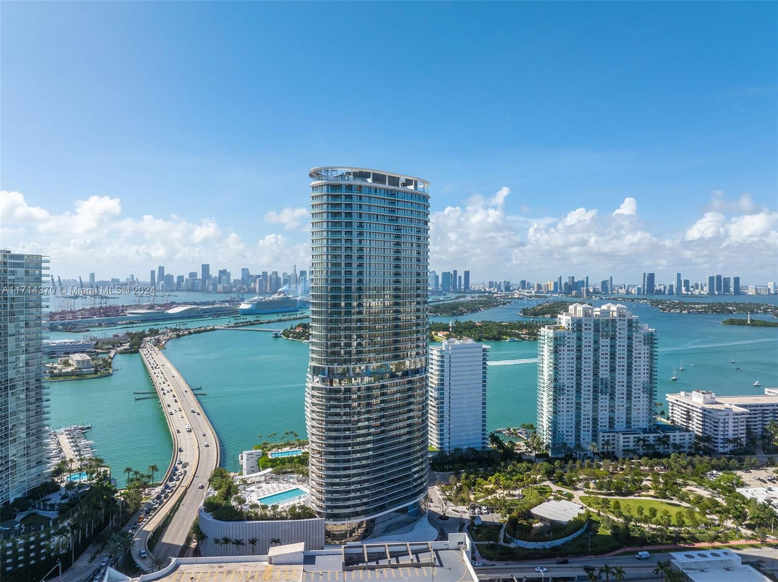 Real estate property located at 500 Alton Rd #908, Miami-Dade, AQUARIUM SITE AMD, Miami Beach, FL