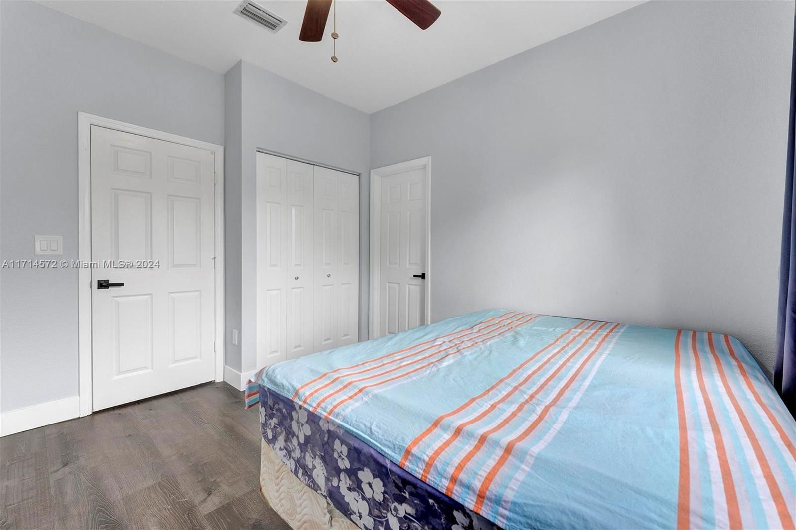 Real estate property located at 8207 Santa Monica Ter, Broward, Santa Monica, Tamarac, FL