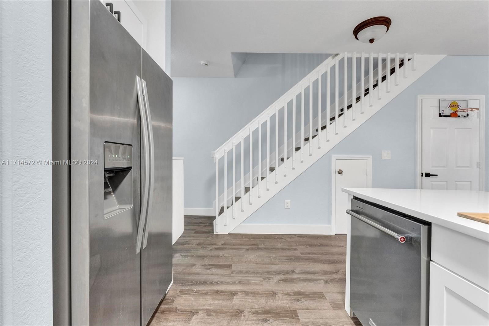 Real estate property located at 8207 Santa Monica Ter, Broward, Santa Monica, Tamarac, FL