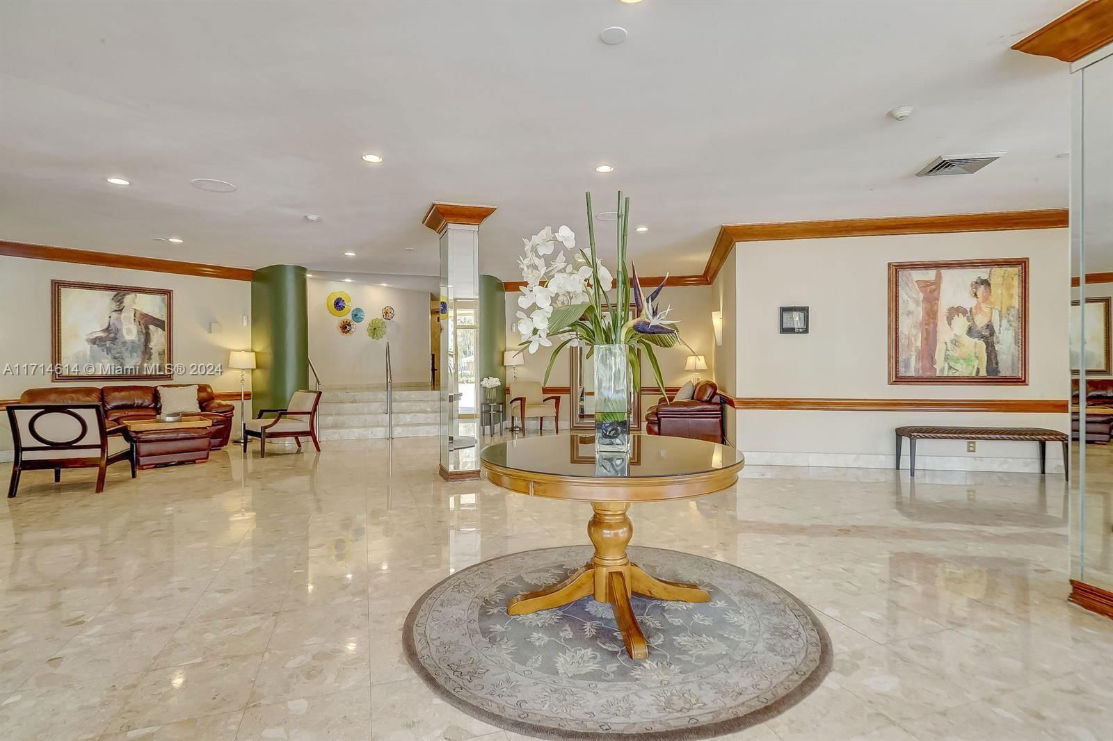 Real estate property located at 100 Golden Isles Dr #814, Broward, Lake Point Tower Condomin, Hallandale Beach, FL