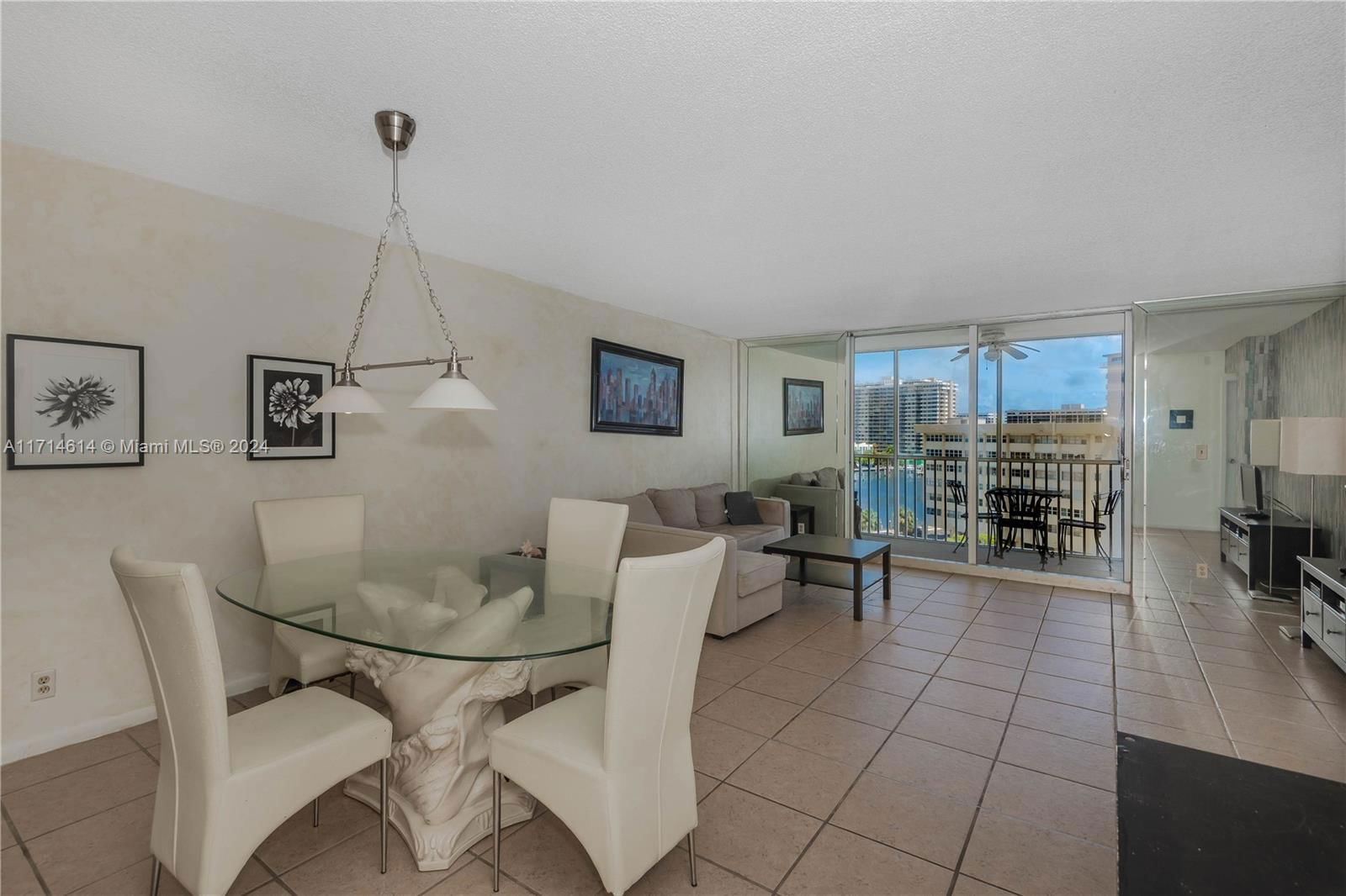 Real estate property located at 100 Golden Isles Dr #814, Broward, Lake Point Tower Condomin, Hallandale Beach, FL