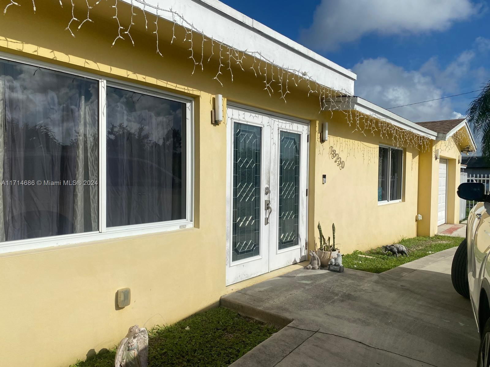 Real estate property located at 18230 112th Ct, Miami-dade, Green Hills Sec 1, Miami, FL