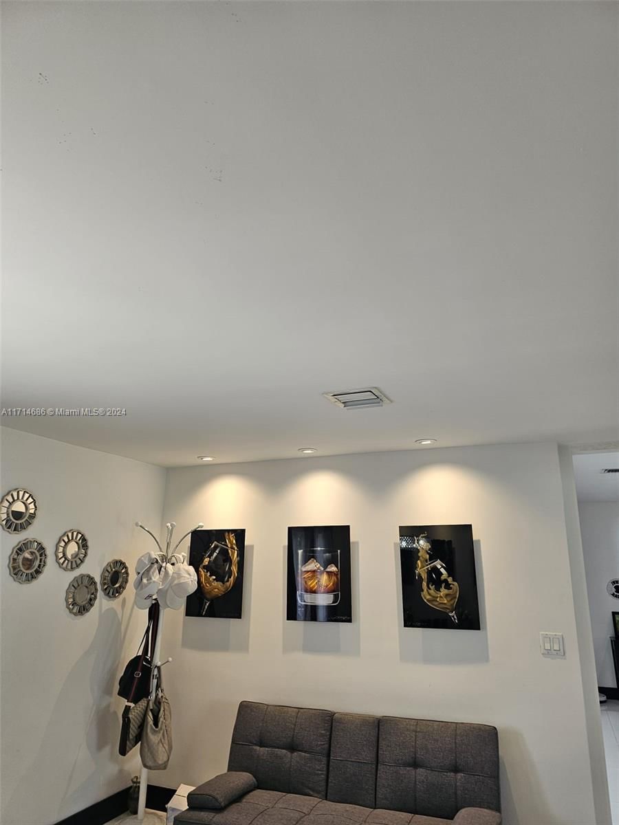 Real estate property located at 18230 112th Ct, Miami-dade, Green Hills Sec 1, Miami, FL