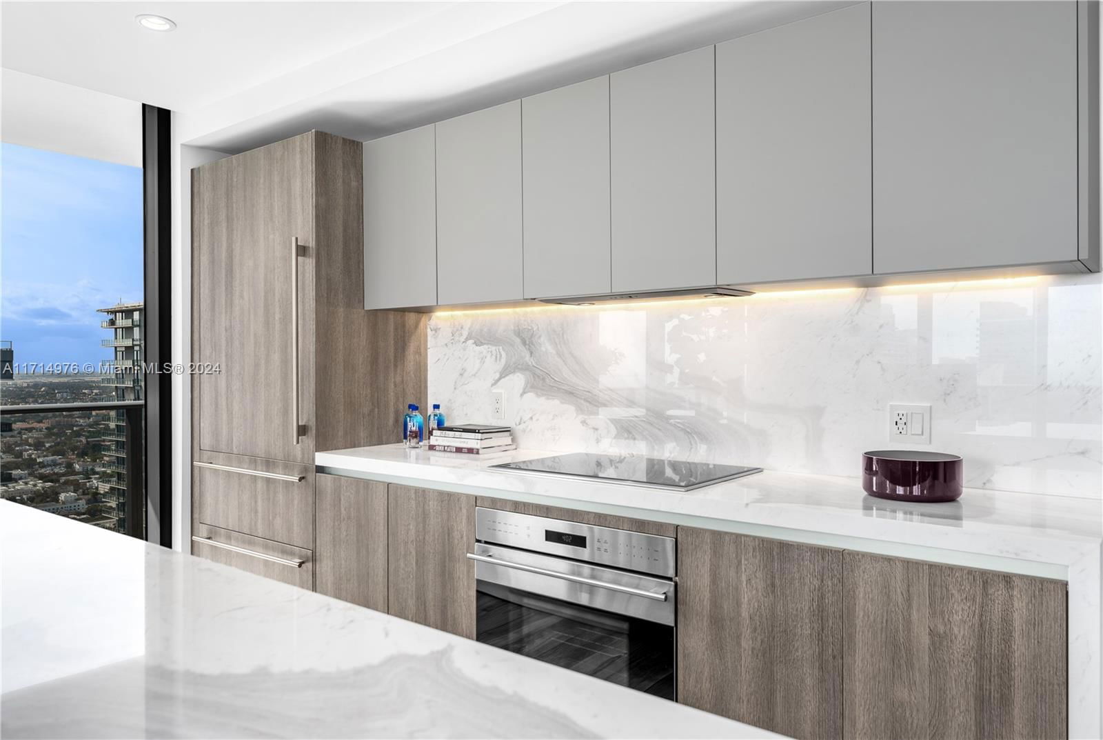 Real estate property located at 801 Miami Ave #4701, Miami-dade, 801 Sma Residences Condo, Miami, FL