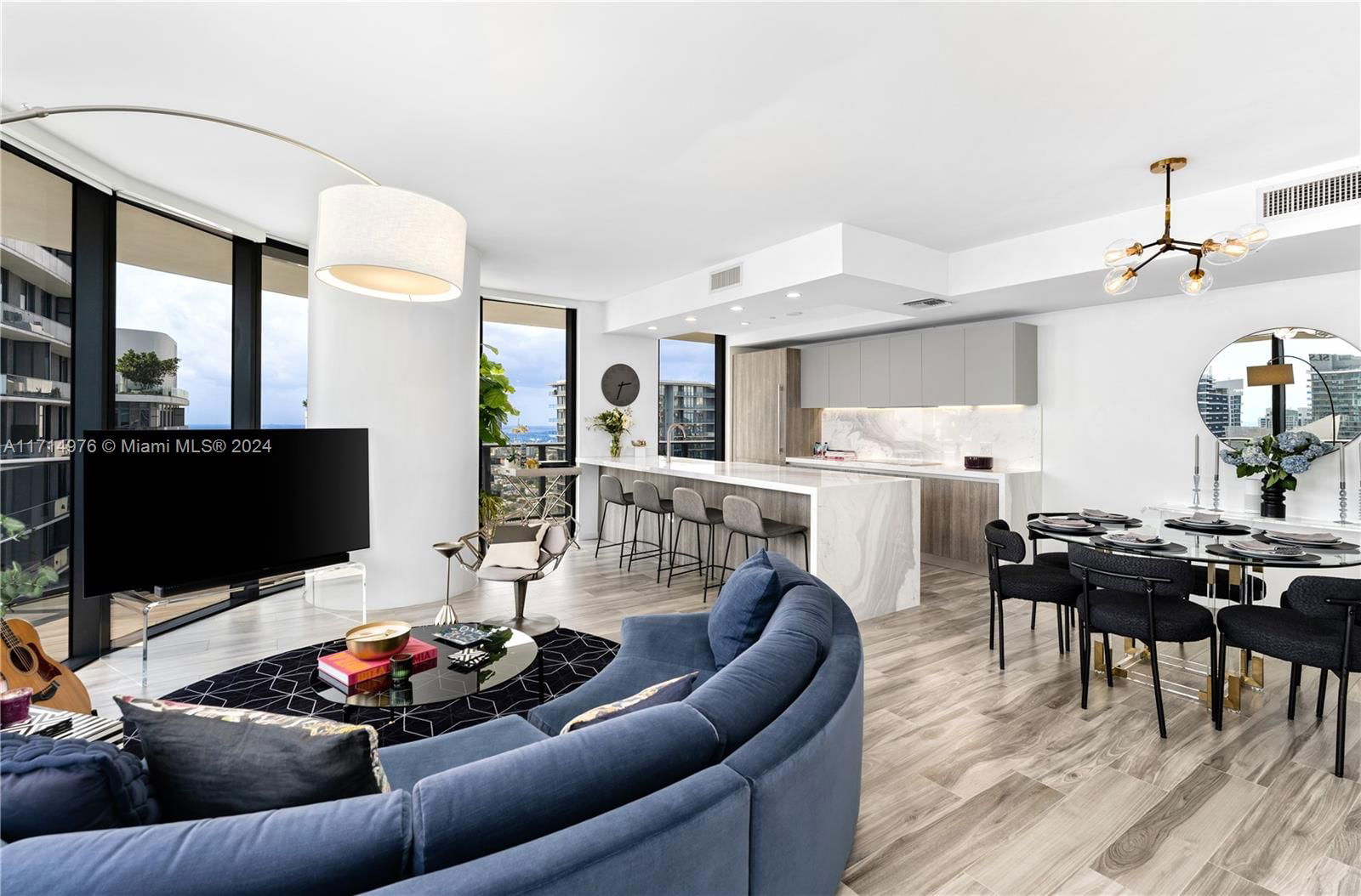 Real estate property located at 801 Miami Ave #4701, Miami-dade, 801 Sma Residences Condo, Miami, FL