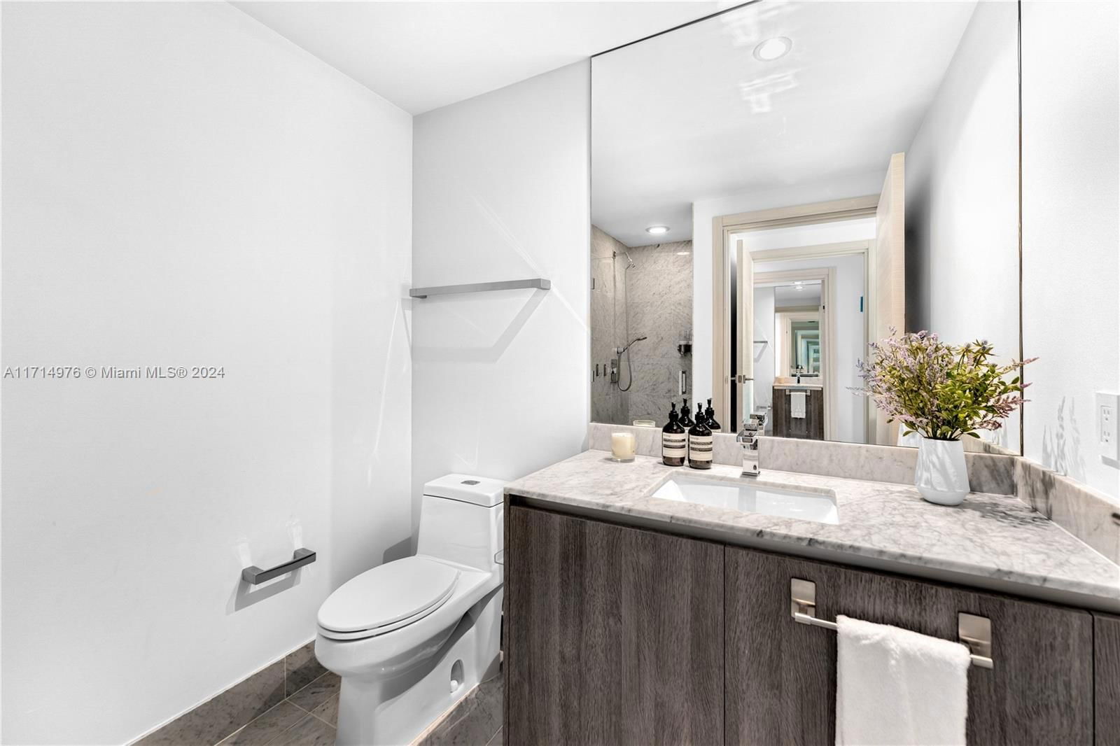 Real estate property located at 801 Miami Ave #4701, Miami-dade, 801 Sma Residences Condo, Miami, FL