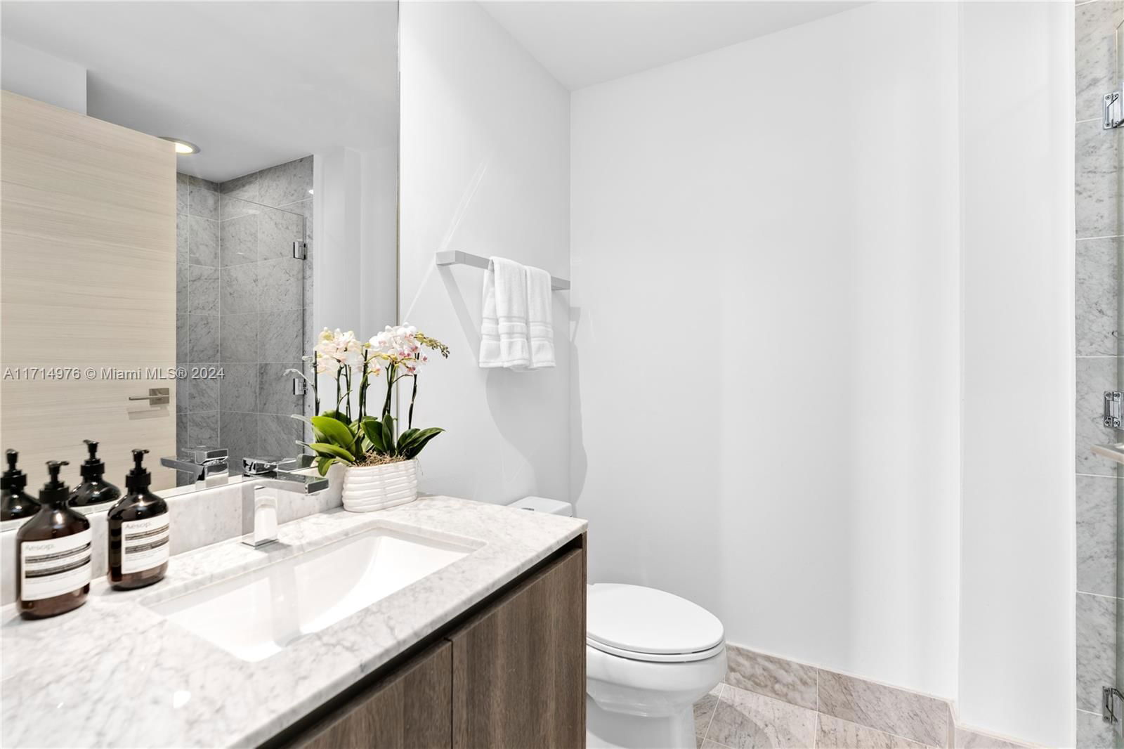Real estate property located at 801 Miami Ave #4701, Miami-dade, 801 Sma Residences Condo, Miami, FL