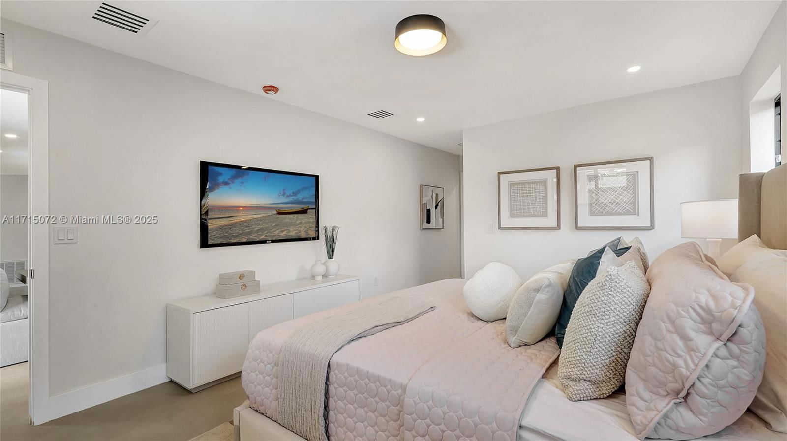 Real estate property located at 5212 Monroe St, Broward, Hollywood Hills, Hollywood, FL