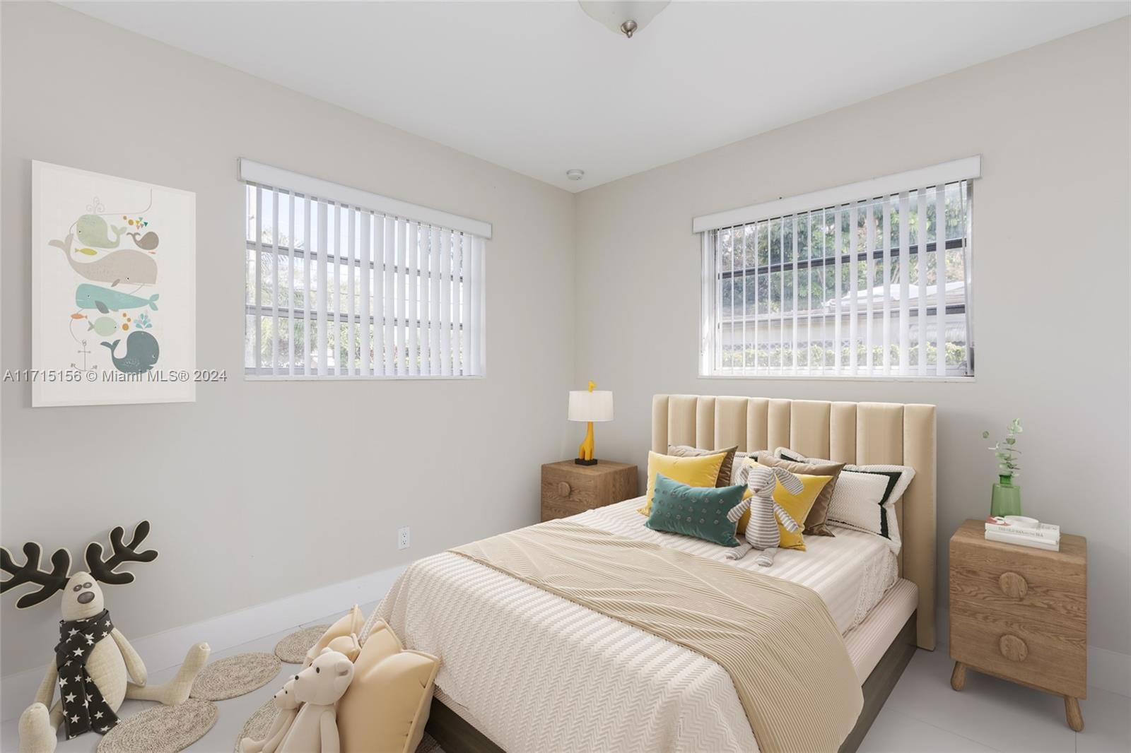 Real estate property located at 1917 42nd Ave, Broward, Hollywood Hills, Hollywood, FL