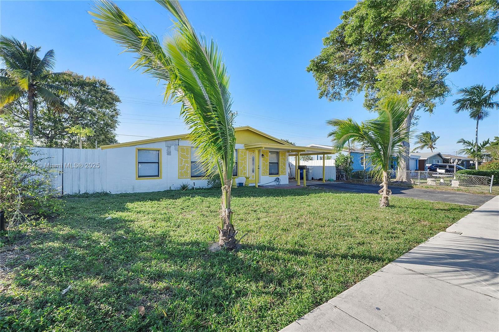 Real estate property located at 660 17th St, Broward, Liberty Park Estates Sec, Pompano Beach, FL