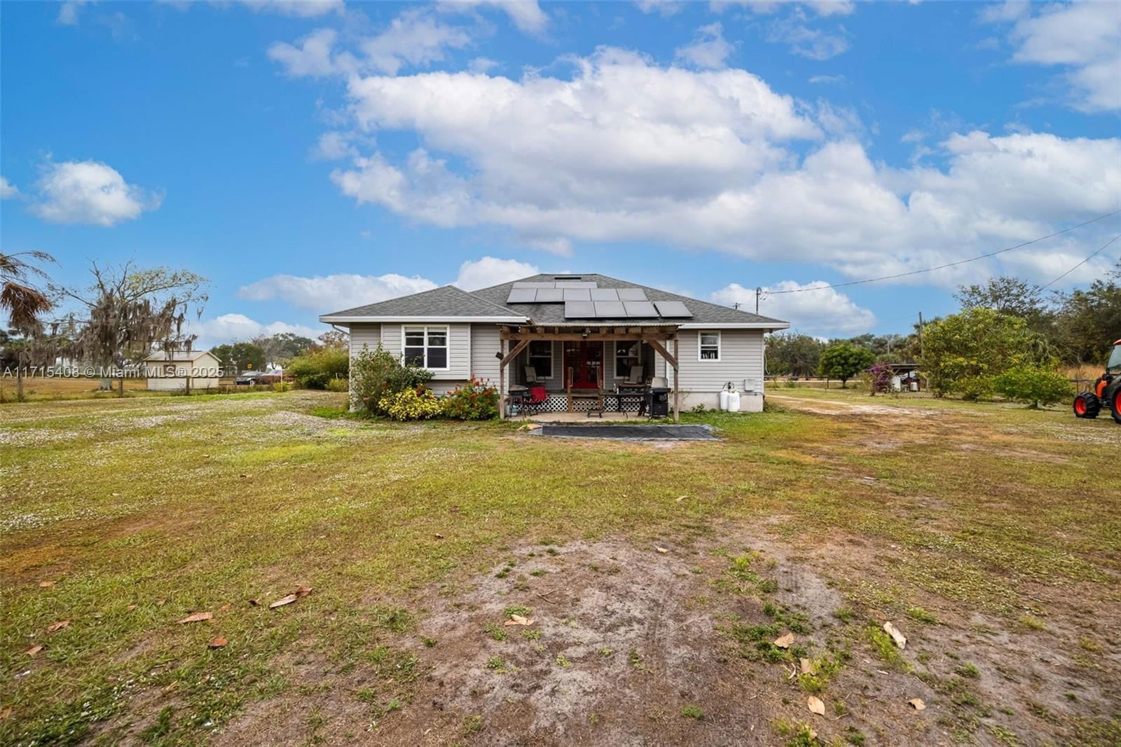 Real estate property located at 2915 Ortona Locks Rd, Glades, Ortona, Moore Haven, FL