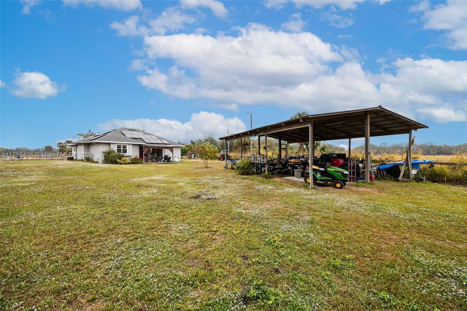 Real estate property located at 2915 Ortona Locks Rd, Glades, Ortona, Moore Haven, FL