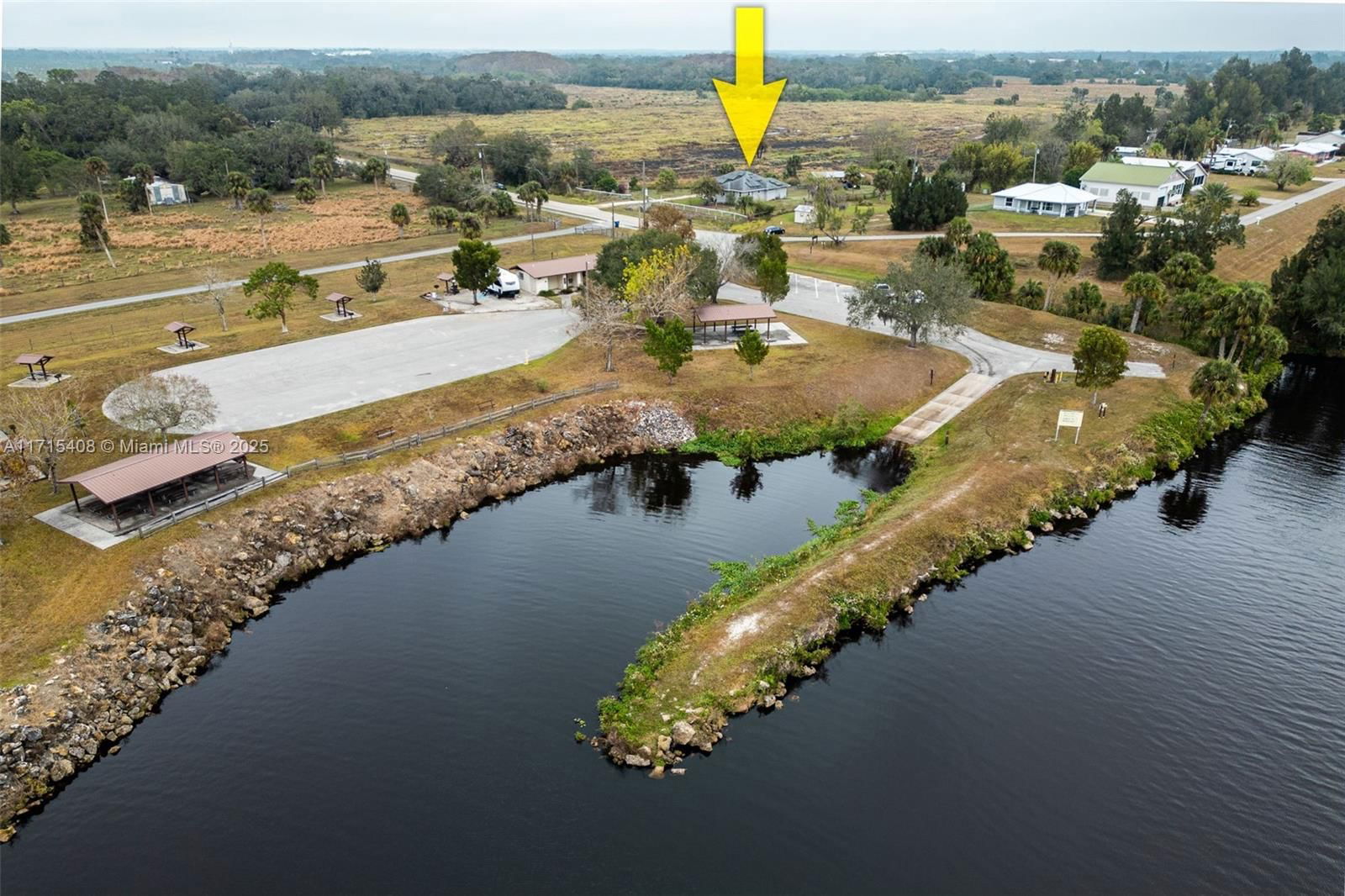 Real estate property located at 2915 Ortona Locks Rd, Glades, Ortona, Moore Haven, FL