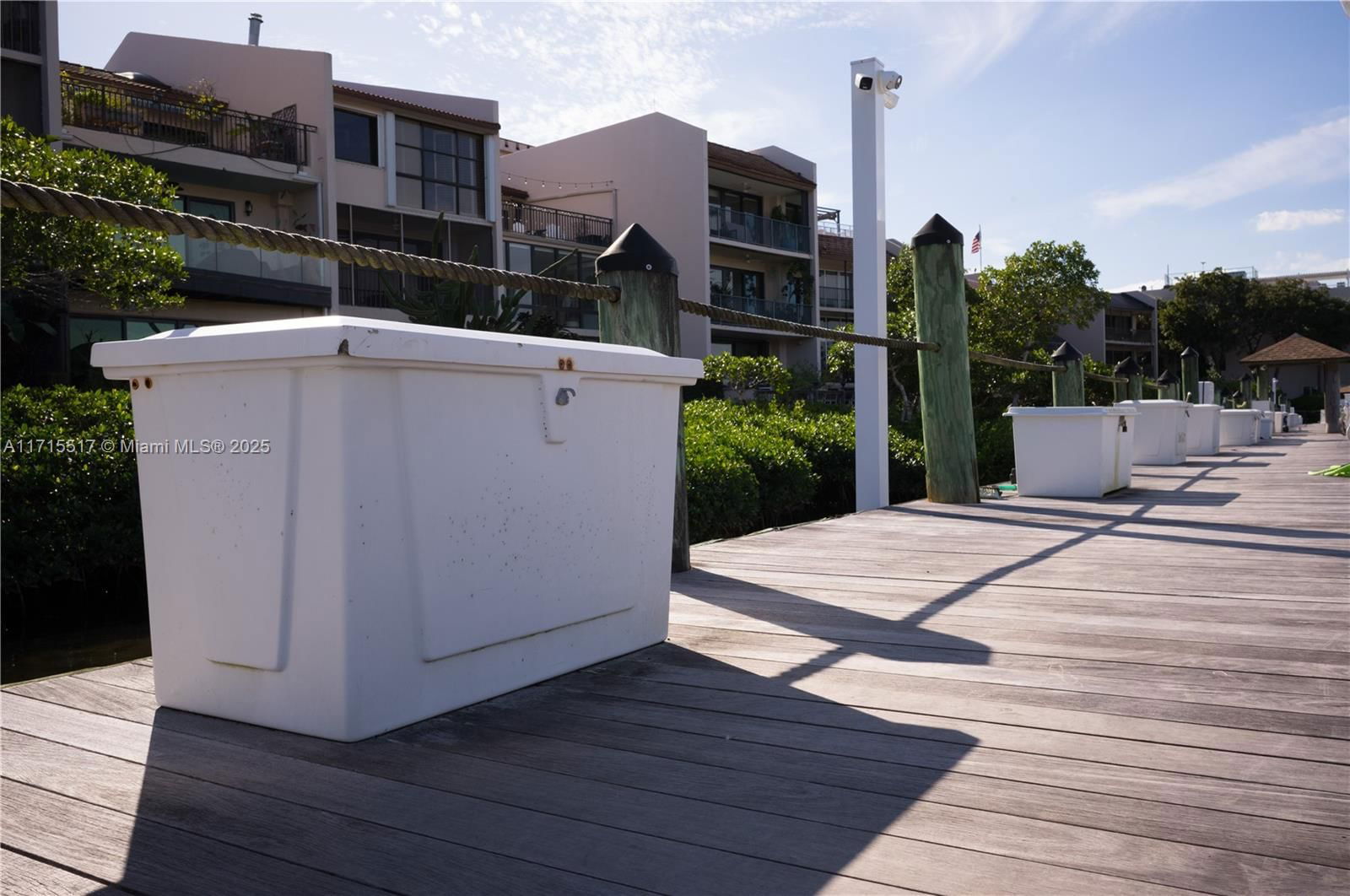Real estate property located at 6200 152nd St, Miami-dade, Royal Hrb Yacht Cl Marina, Palmetto Bay, FL