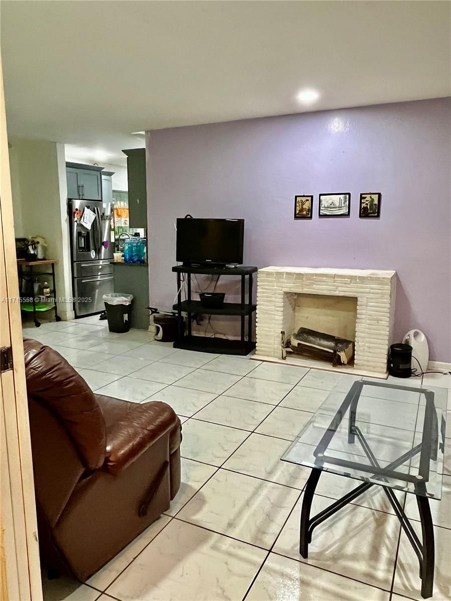 Real estate property located at 1310 115th St, Miami-dade, Curleyville, Miami, FL