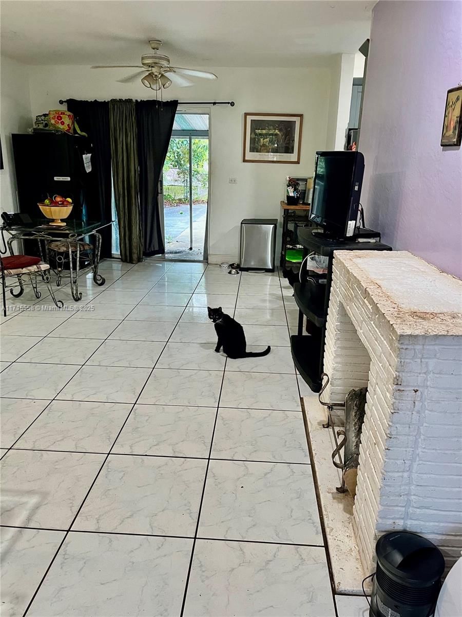 Real estate property located at 1310 115th St, Miami-dade, Curleyville, Miami, FL