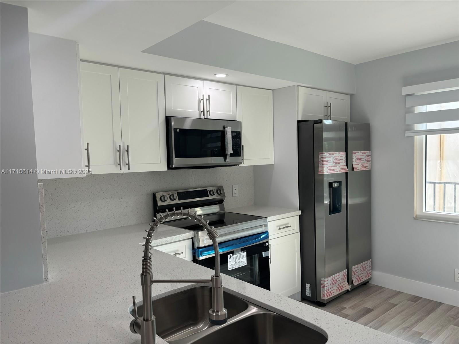 Real estate property located at 1001 128th Ter #308B, Broward, Cambridge At Century, Pembroke Pines, FL