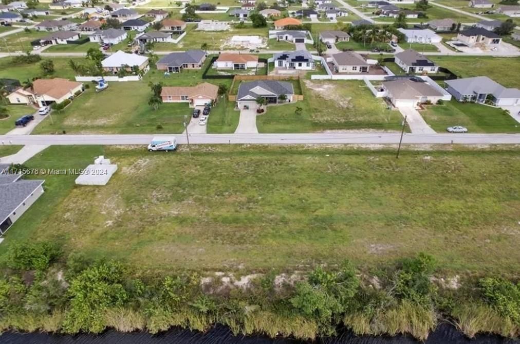 Real estate property located at 1028 NW 18TH TER, Lee, C3, Cape Coral, FL