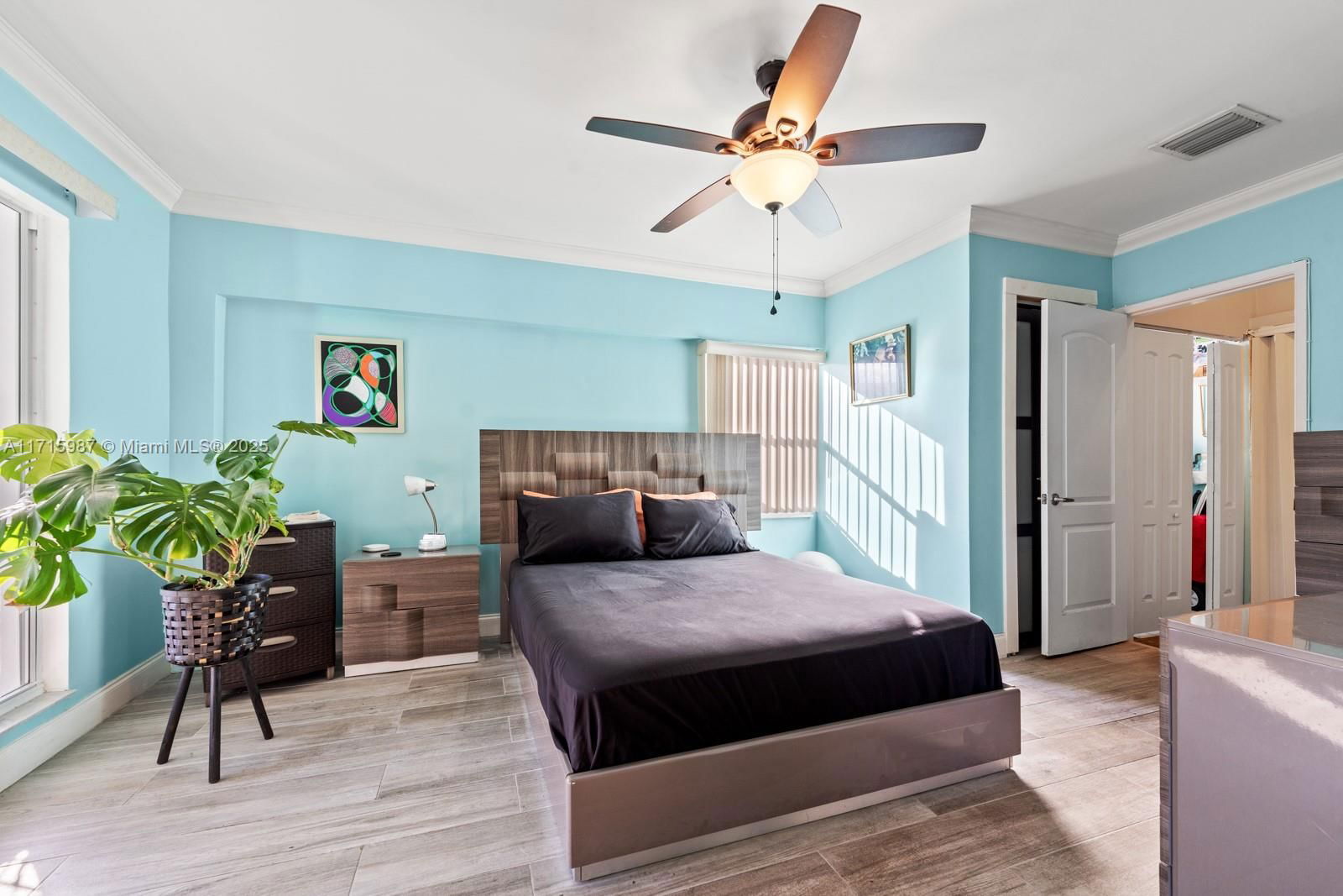 Real estate property located at 311 43rd St, Broward, Annex Park, Oakland Park, FL