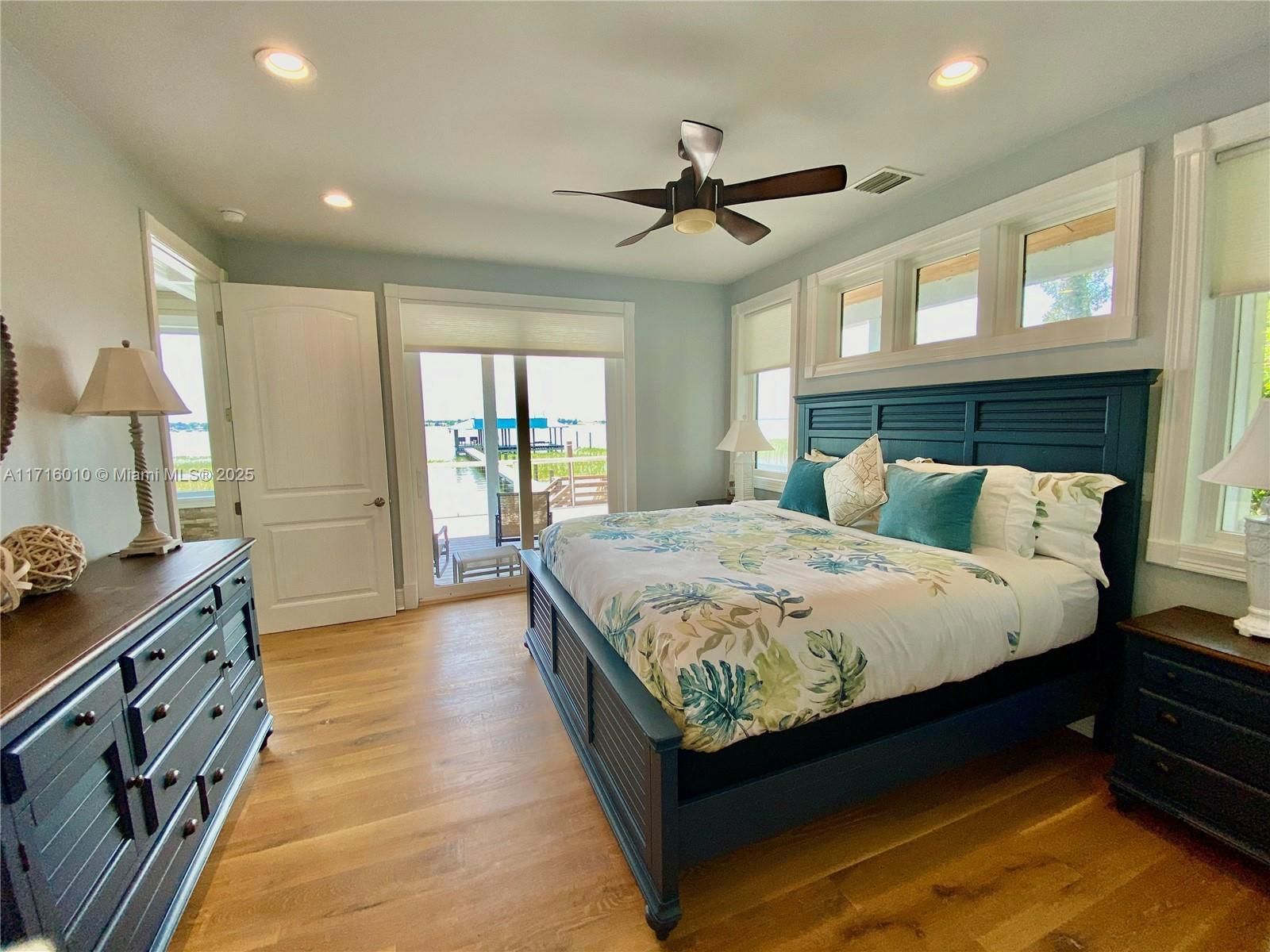 Real estate property located at 424 Lake Mirror Dr, Highlands, Lake Placid North Side, Lake Placid, FL
