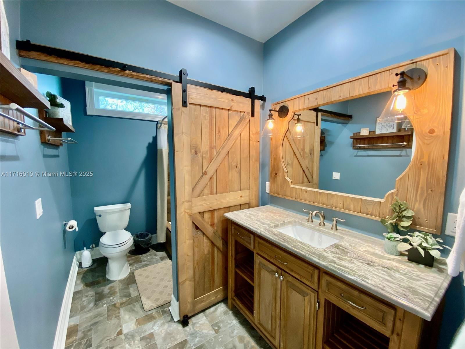 Real estate property located at 424 Lake Mirror Dr, Highlands, Lake Placid North Side, Lake Placid, FL