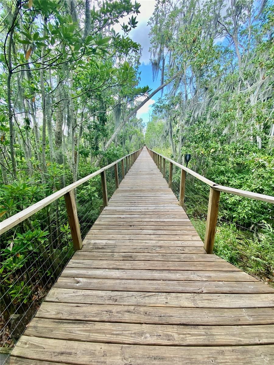 Real estate property located at 424 Lake Mirror Dr, Highlands, Lake Placid North Side, Lake Placid, FL