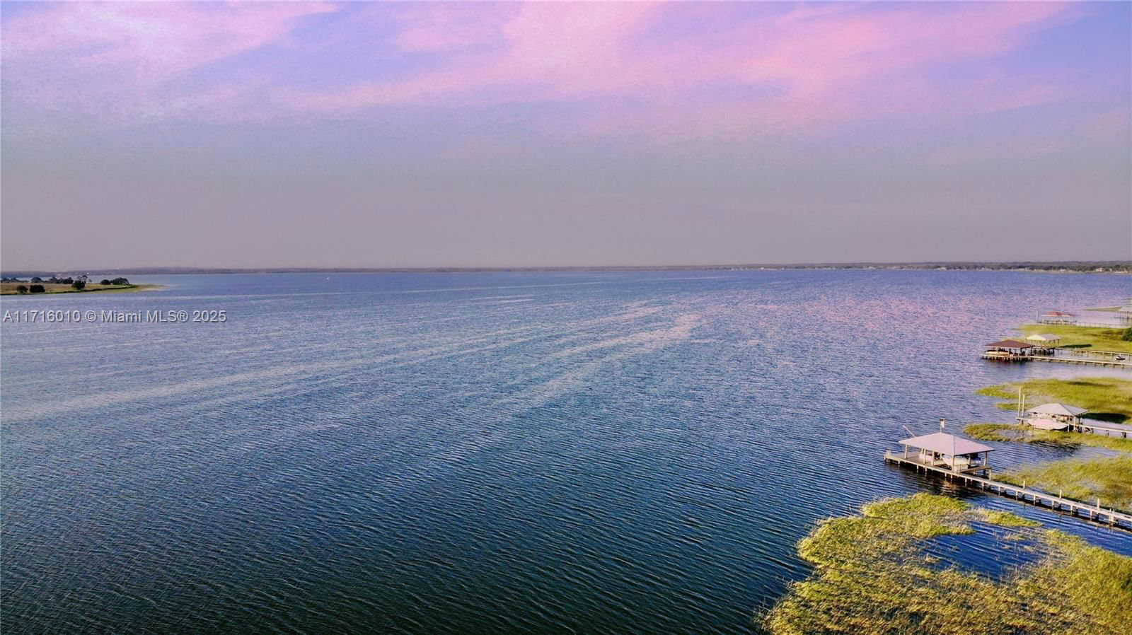 Real estate property located at 424 Lake Mirror Dr, Highlands, Lake Placid North Side, Lake Placid, FL