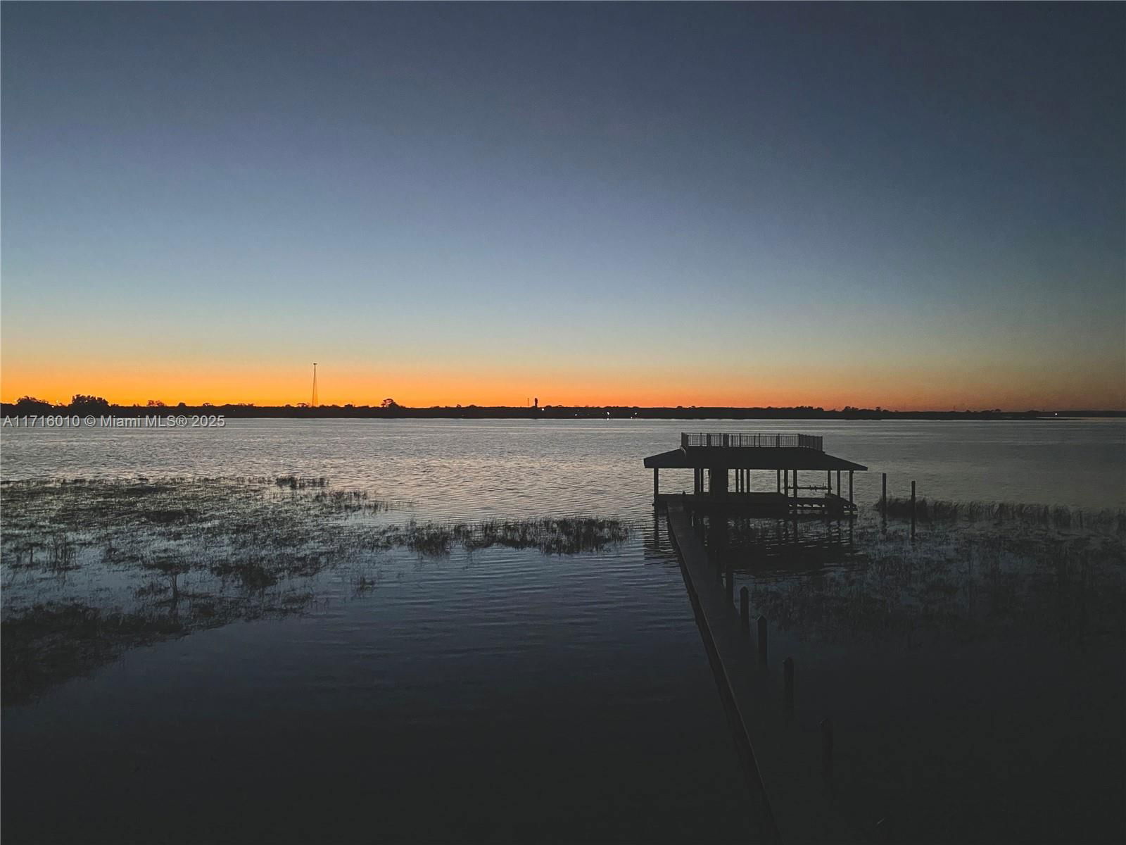 Real estate property located at 424 Lake Mirror Dr, Highlands, Lake Placid North Side, Lake Placid, FL