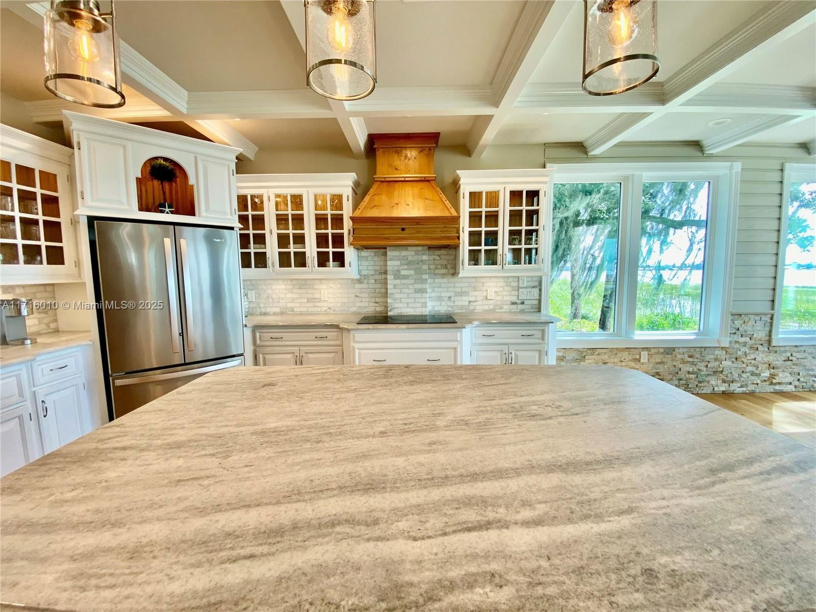 Real estate property located at 424 Lake Mirror Dr, Highlands, Lake Placid North Side, Lake Placid, FL