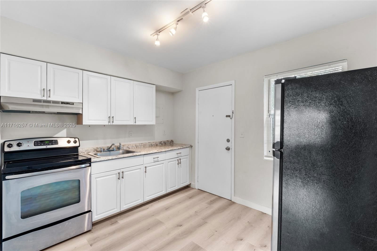 Real estate property located at 80 64th St, Miami-dade, Inglewood Gardens, Miami, FL