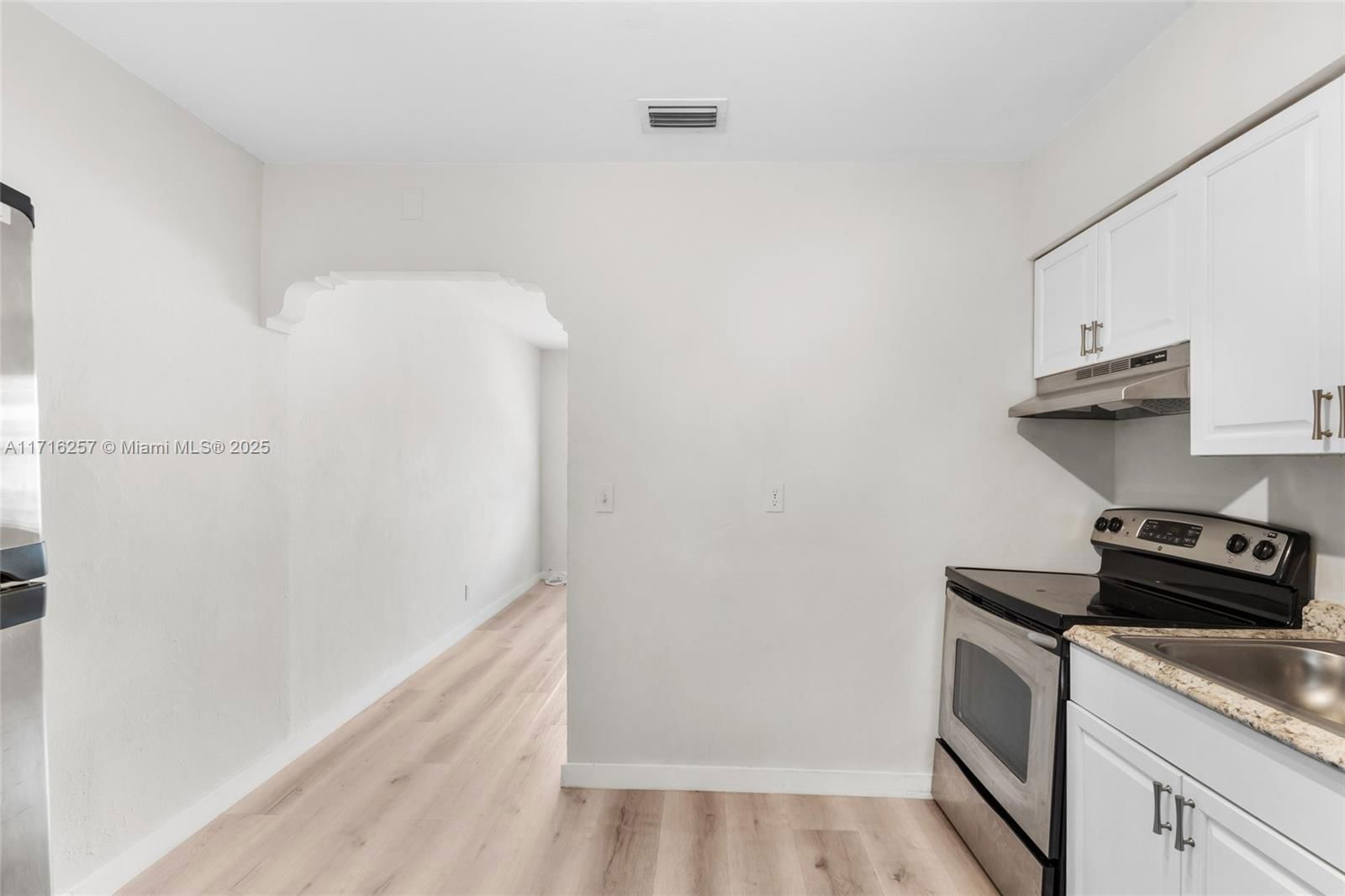 Real estate property located at 80 64th St, Miami-dade, Inglewood Gardens, Miami, FL