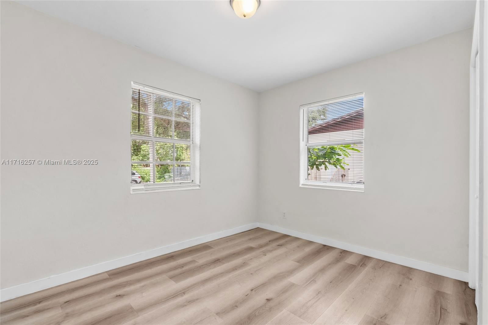 Real estate property located at 80 64th St, Miami-dade, Inglewood Gardens, Miami, FL