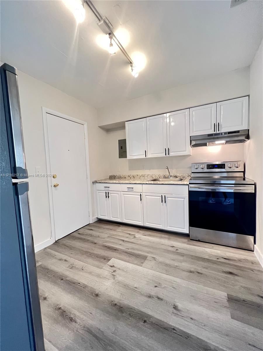 Real estate property located at 80 64th St, Miami-dade, Inglewood Gardens, Miami, FL