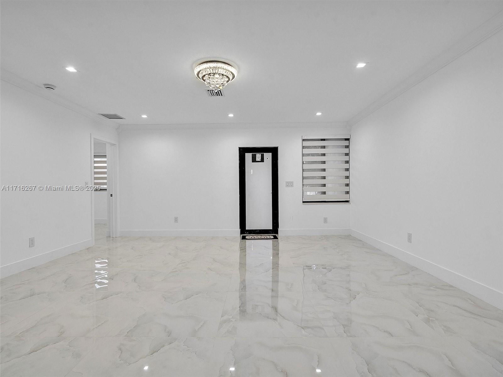 Real estate property located at 501 59th St, Miami-dade, Logan Crest Rev Pl, Hialeah, FL