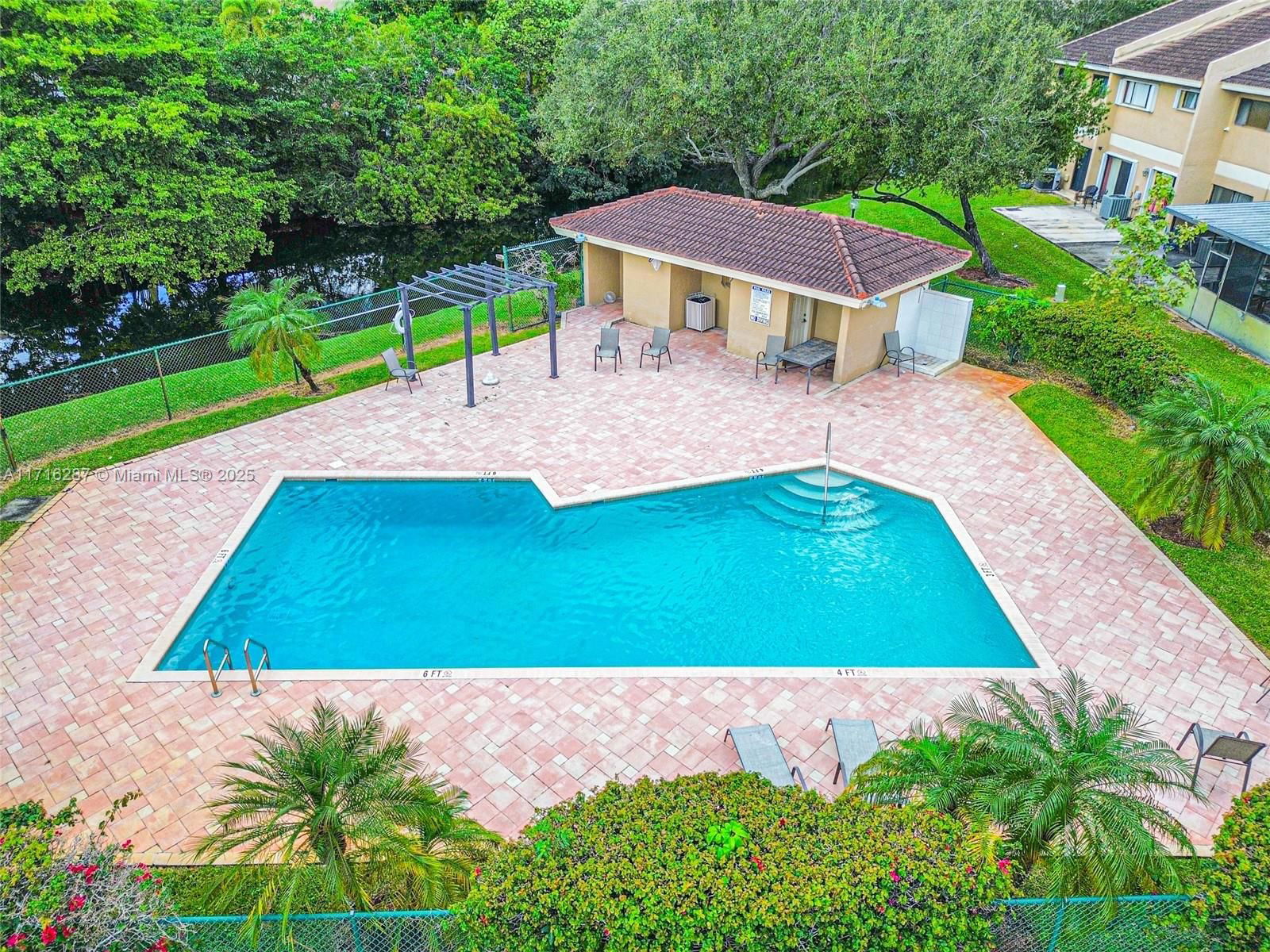 Real estate property located at 3743 91st lane #3743, Broward, Ben Ash Plat, Sunrise, FL