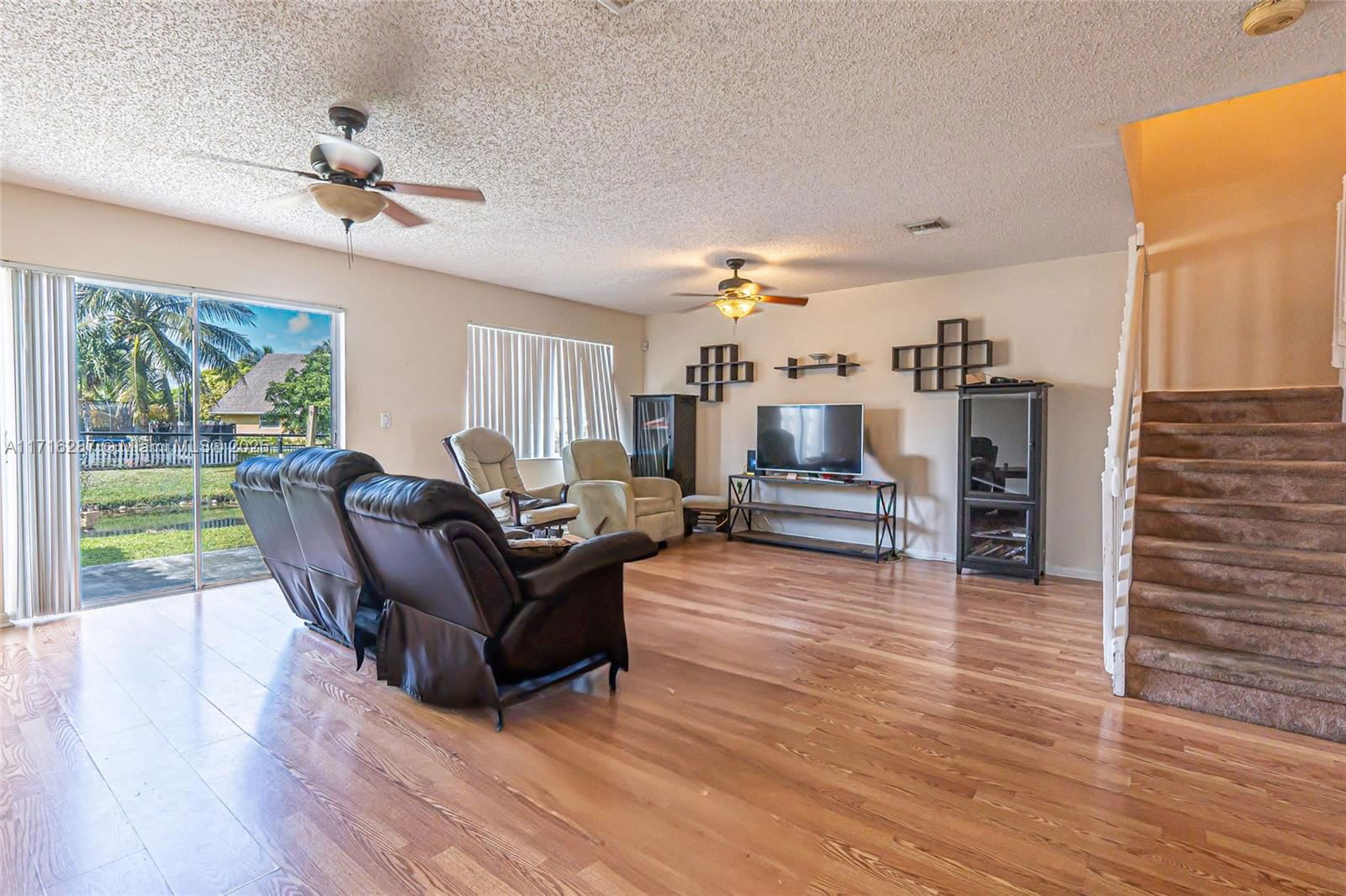 Real estate property located at 3743 91st lane #3743, Broward, Ben Ash Plat, Sunrise, FL