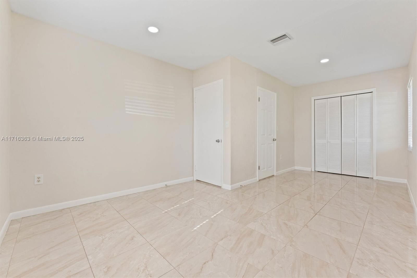 Real estate property located at 16021 18th Ave, Miami-dade, Bunche Park 1st Addn, Miami Gardens, FL