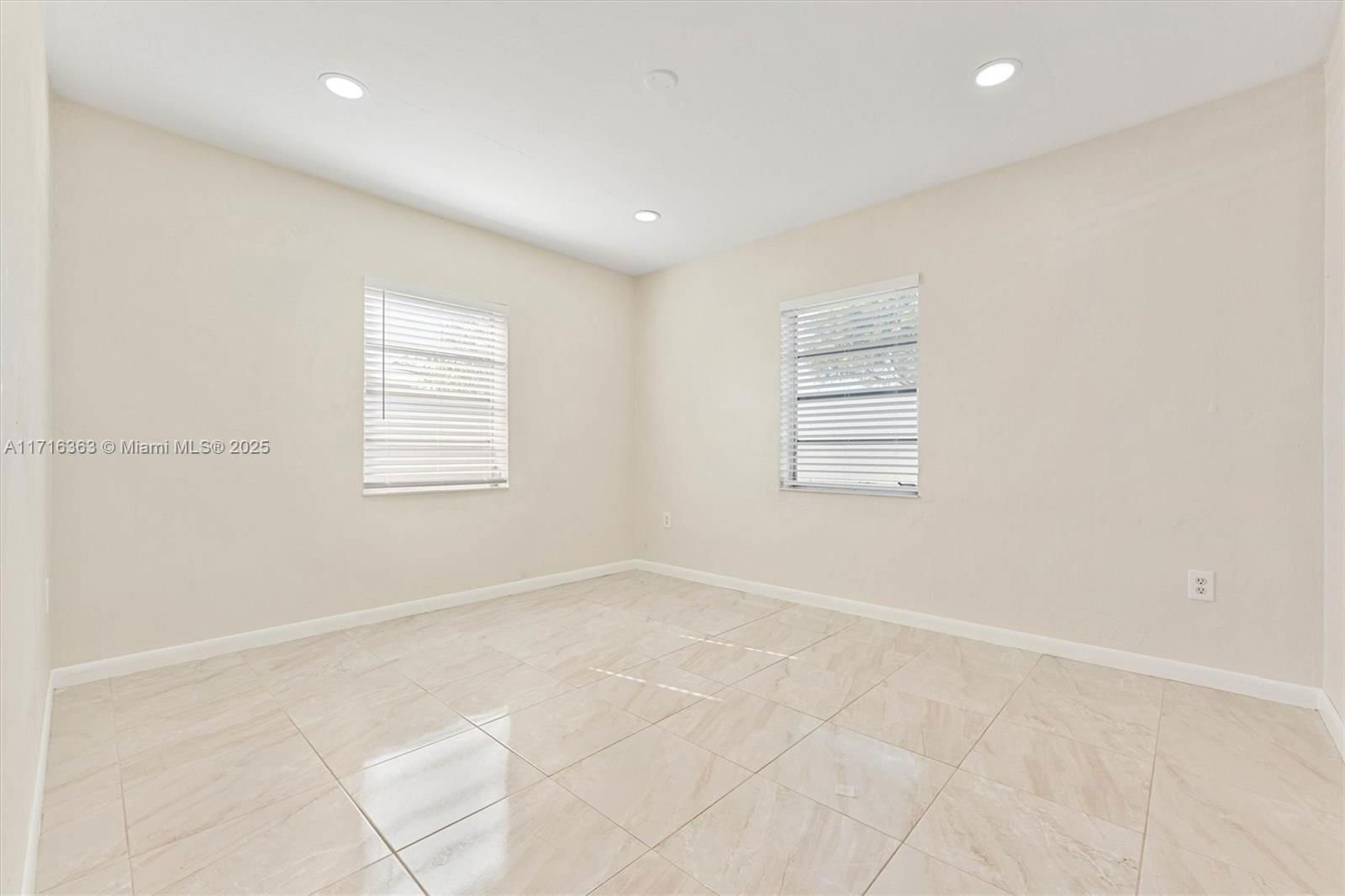 Real estate property located at 16021 18th Ave, Miami-dade, Bunche Park 1st Addn, Miami Gardens, FL